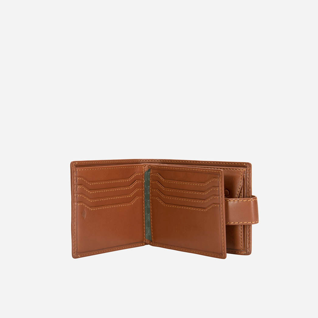 Bifold Wallet With Coin And ID Window, Mocha