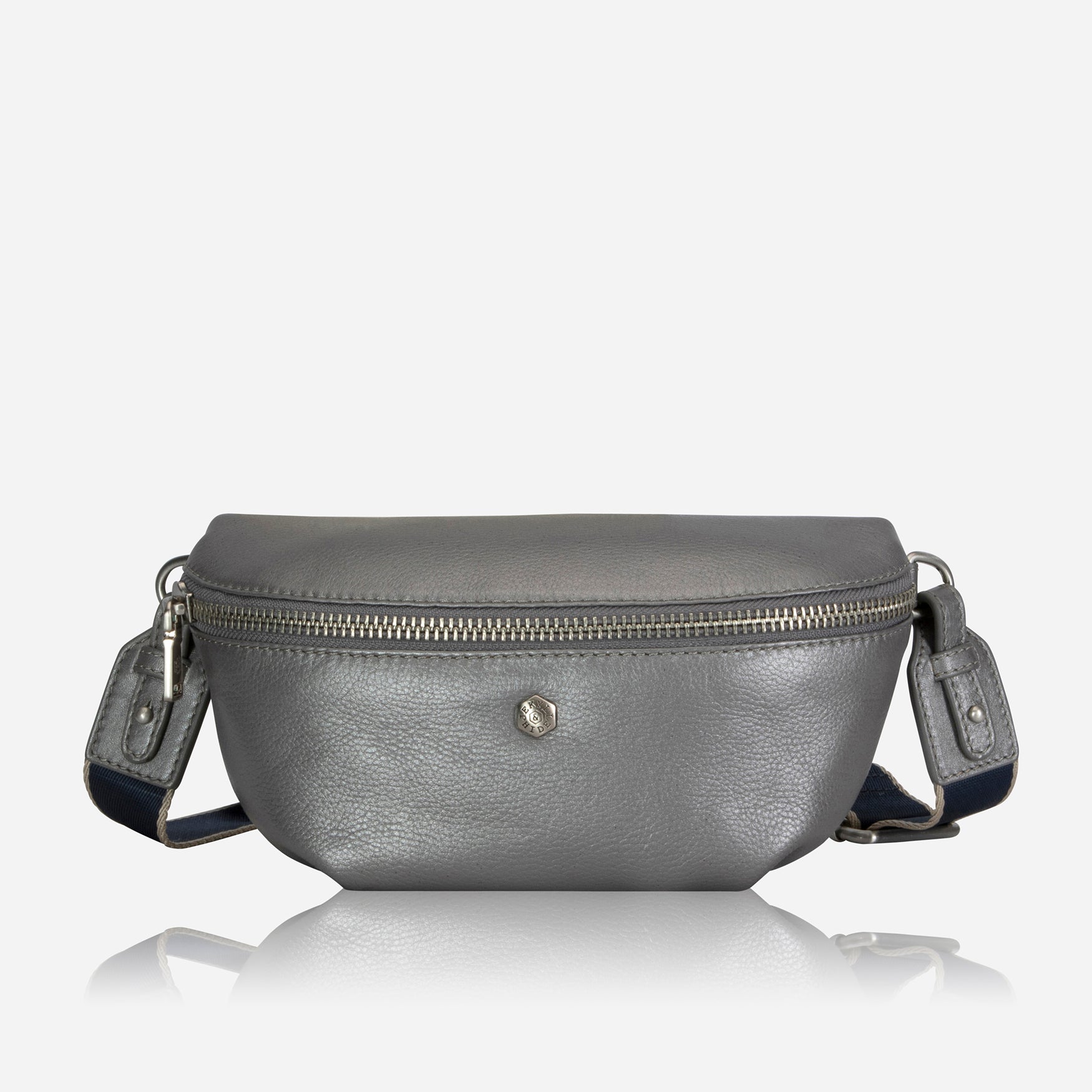 Slim Ladies Leather Waist Bag, Metallic Silver